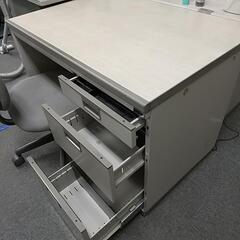 家具 オフィス用家具 机の画像