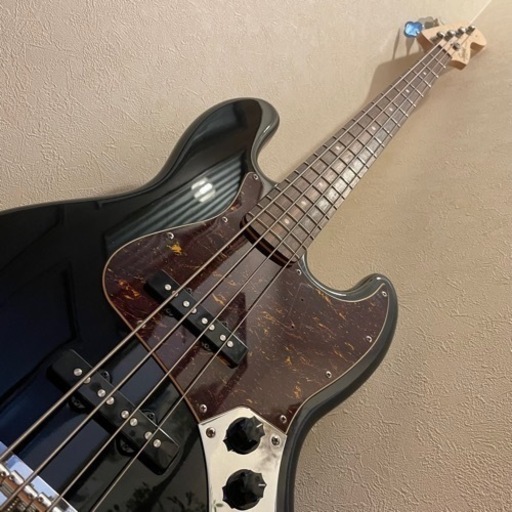 弦楽器、ギター Squier by Fender Jazzbass