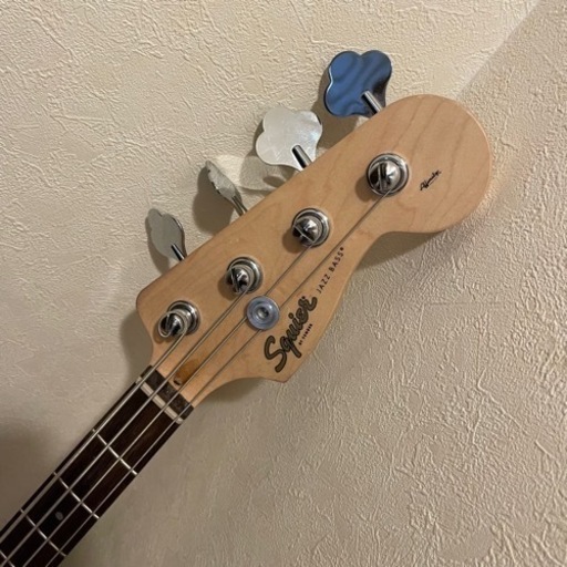 Squier by Fender Jazzbass