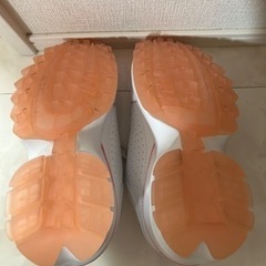 FILA ディスラプターⅡアイス スニーカー 試し履きのみの画像