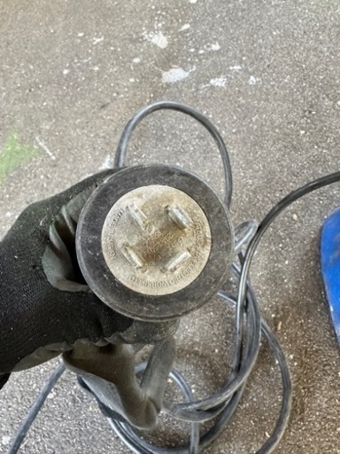 鶴見製作所　水中ポンプ　