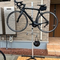 pinarello gan マットブラック ロードバイクの画像