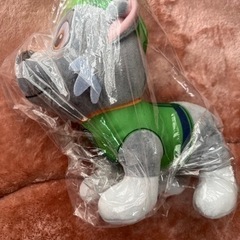 受渡決定！【新品未使用】パウパトロール　ロッキー　ぬいぐるみの画像