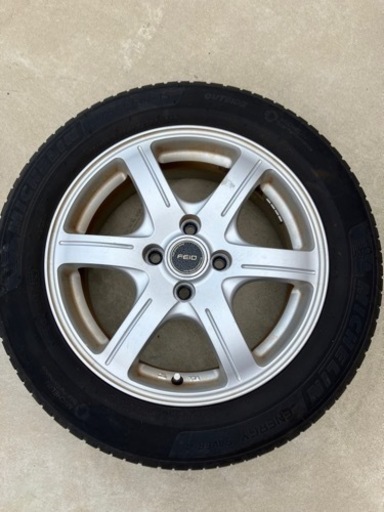 キューブ　夏タイヤ4本セット　ナット付き　　　175/65 R15