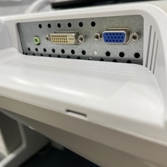 パソコン　モニターのみの画像