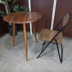 1725【美品★】メーカー不明　テーブル　直径60㎝   パル　...