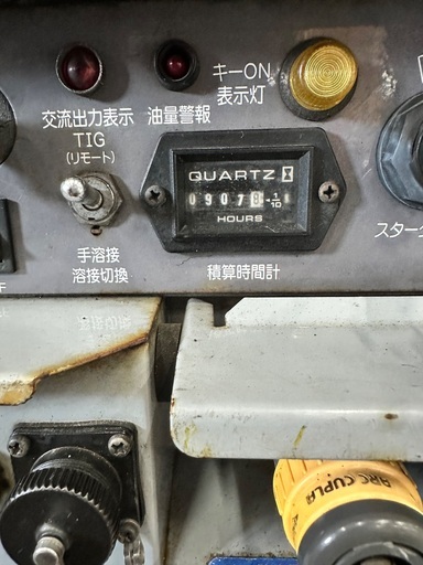 CAT -１５０es２　エンジンTIG溶接機　ウェルダー　防音