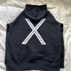 B+ Plus ビープラス BMW パーカー トレーナー Mサイズ 非売品の画像