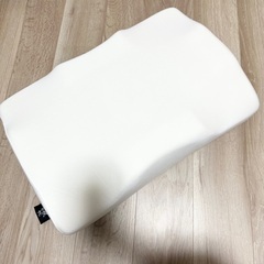 【お値下げ】新品　健眠枕の画像