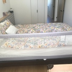 【未使用の商品】ベビー ベッドガード 転落防止 ベッドフェンス の画像