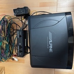 車　サブウーファー　アルパイン
