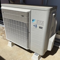 【受付停止】ダイキンお掃除機能付きエアコンの画像