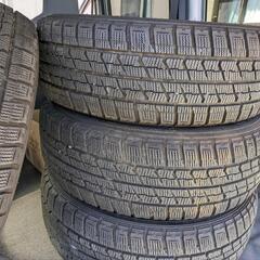グットイヤーアイスナビ。冬用4本