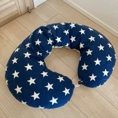 授乳クッション　西松屋の画像