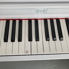 電子ピアノ