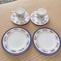 受渡者決定済み❗️無料✨イブサンローランティーカップセット＆ティ...