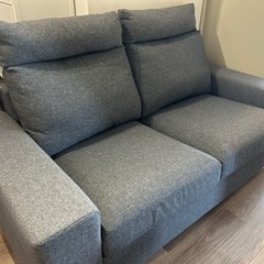 IKEA 2人掛けソファ　グレー※カバー洗濯可能の画像