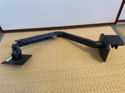 エルゴトロン　モニターアーム