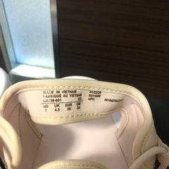 【美品】NIKE AIR MAX KOKO サンダル　ベアリーローズ の画像