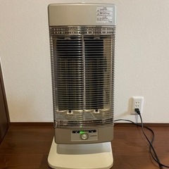空調家電 遠赤外線ヒーター 電気ストーブ コロナDH-1113R...