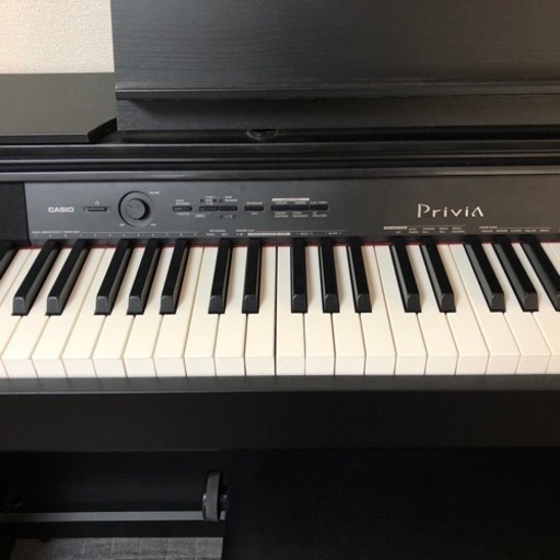 電子ピアノ　casio privia