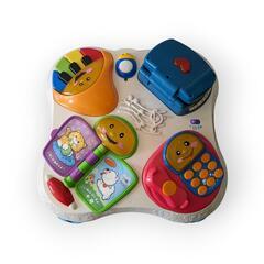 子供おもちゃ　知育玩具　busytableの画像