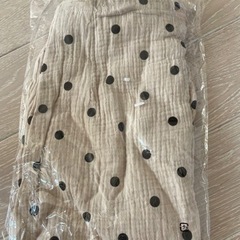 ベージュボトムス　新品　キッズ120cmの画像