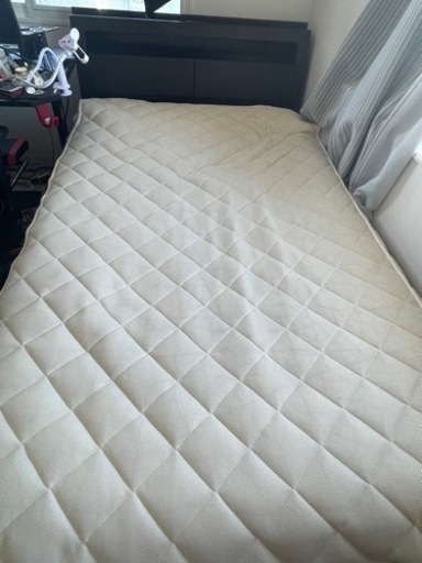 ニトリ　セミダブルベッド(マットレス付き)