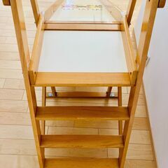 木製ロング滑り台の画像