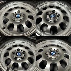 車のパーツ タイヤ、ホイールの画像