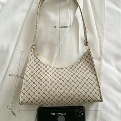 SHEIN オールオーバー幾何学模様 グラフィック バゲットバッグの画像