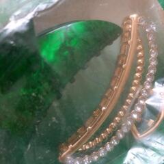 未開封ヘアアクセサリー　３つセットの画像