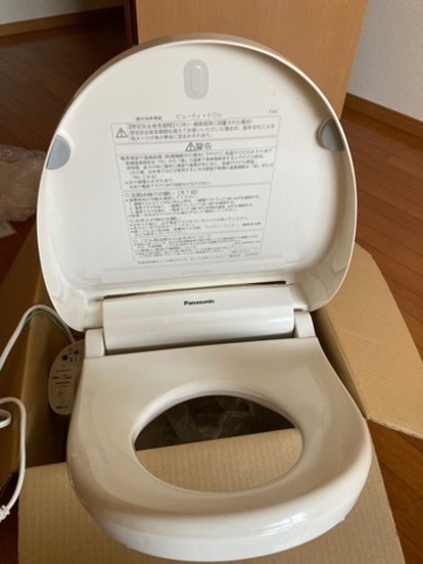 パナソニック 温水洗浄便座 2019年製