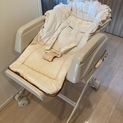 コンビ（combi）メロディオートスイング　ハイローチェアの画像