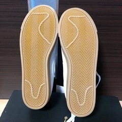 【新品・未使用】NIKE W BLAZER LOW SDの画像