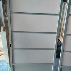 アンティーク　古い引違い扉の画像