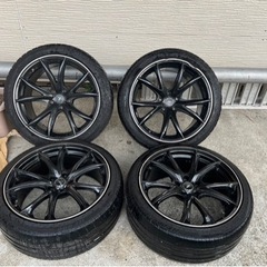 マナレイ 19インチタイヤホイールの画像