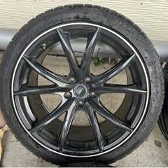 マナレイ 19インチタイヤホイールの画像