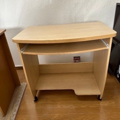 パソコンラック