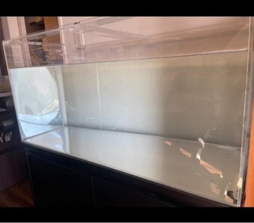 決まりました！90cm 縁無しアクリル水槽