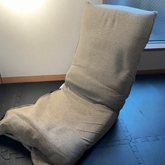 折りたたみ座椅子