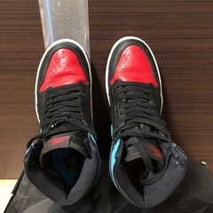 【美品】NIKE WMNS AIR JORDAN 1 HIGH OG UNC TO CHICAGOの画像