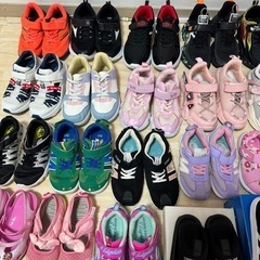 子供靴,サンダル まとめ売りの画像