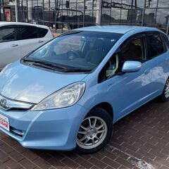 ハイブリッド車もあります！！普通車日額2,000円～　多数ご用意～☆