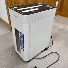 【大幅値下げ中】アイリスオーヤマ　シュレッダー　縦36cm　横2...