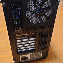 ゲーミングPCの画像