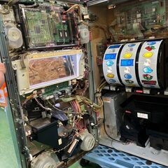 【愛品倶楽部柏店】KPE マジカルハロウィン2 5号機 ART スロット実機の画像