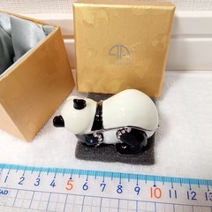 【新品】 ピィアース　ジュエリーボックス　パンダ　小物入れの画像