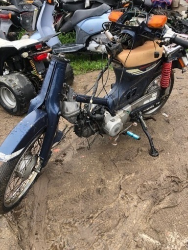 ホンダスーパーカブ50 カスタム　書類付レストアベース車