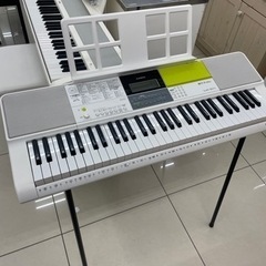 キーボード　CASIO  lk−511 マイク・スタンド付き 3